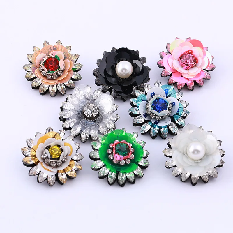 Buy New simple fashion brooch flower pattern