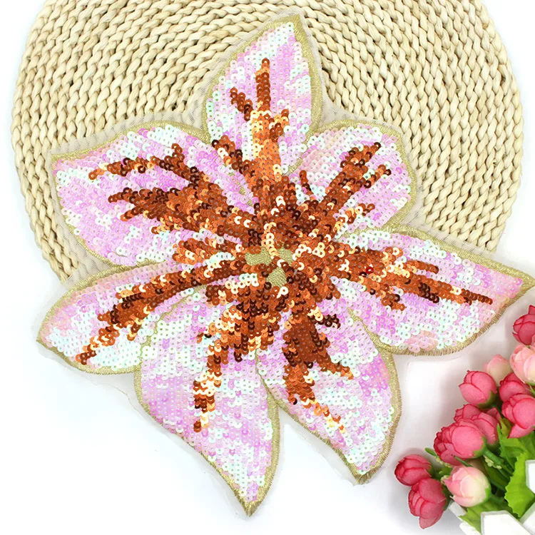 FLOWER APPLIQUE 1