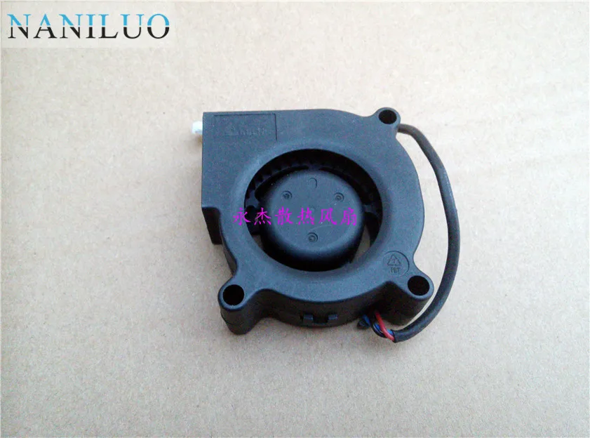 Naniluo BUB0512VHD-7t7 5020 12 V 0.33A 5 см Центробежная турбина проектор вентилятор