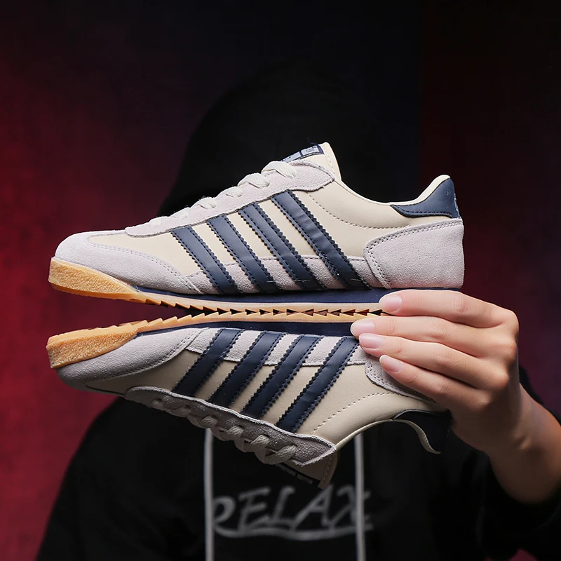 

Classic Men Running Shoes Comfortable Stability Sports Shoes Breathable Trainers Sneakers Light Outdoor Walking Athletic Shoes