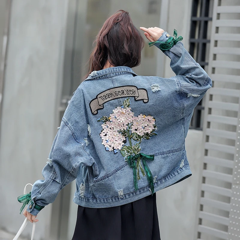 

Ladies Spring and Autumn Women's Jacket New Embroidered Flower Jackets Fashion Casual Loose Short Coat