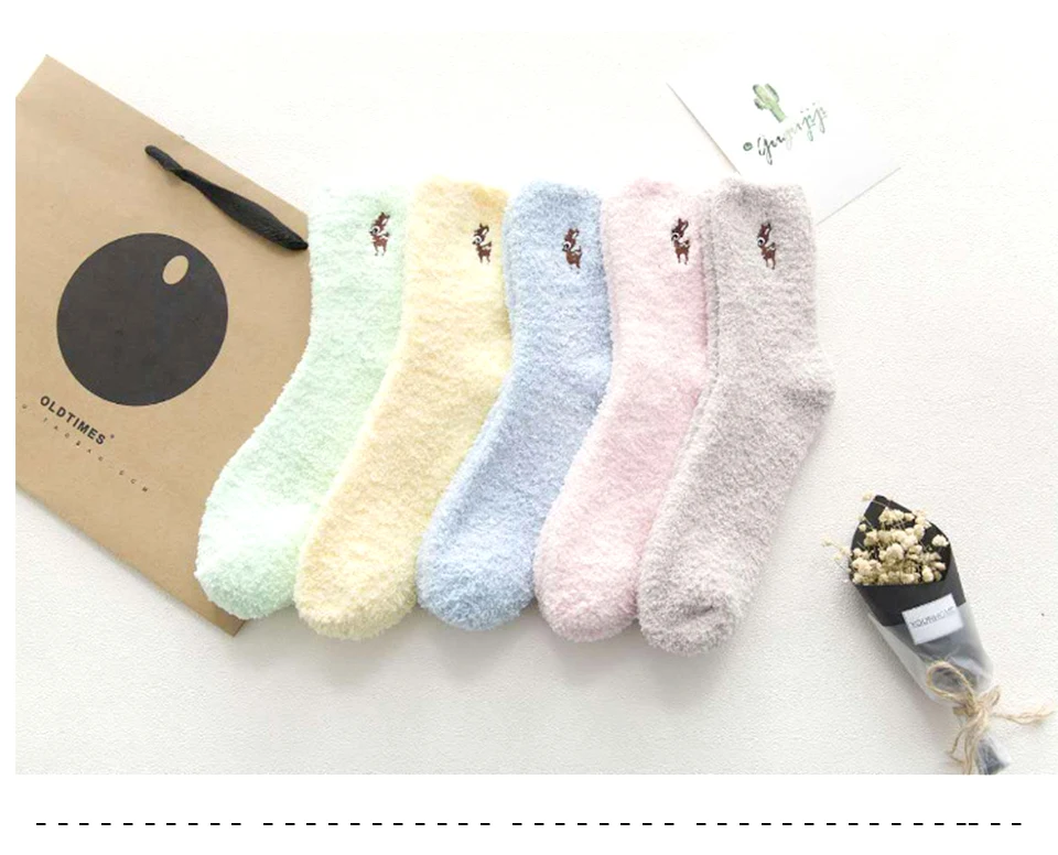 Autumn And Winter Wholesale Casual Cartoon Animal Elk Embroidery Plus Velvet Thick Coral Floor In The Tube Socks Home Ladies (3)