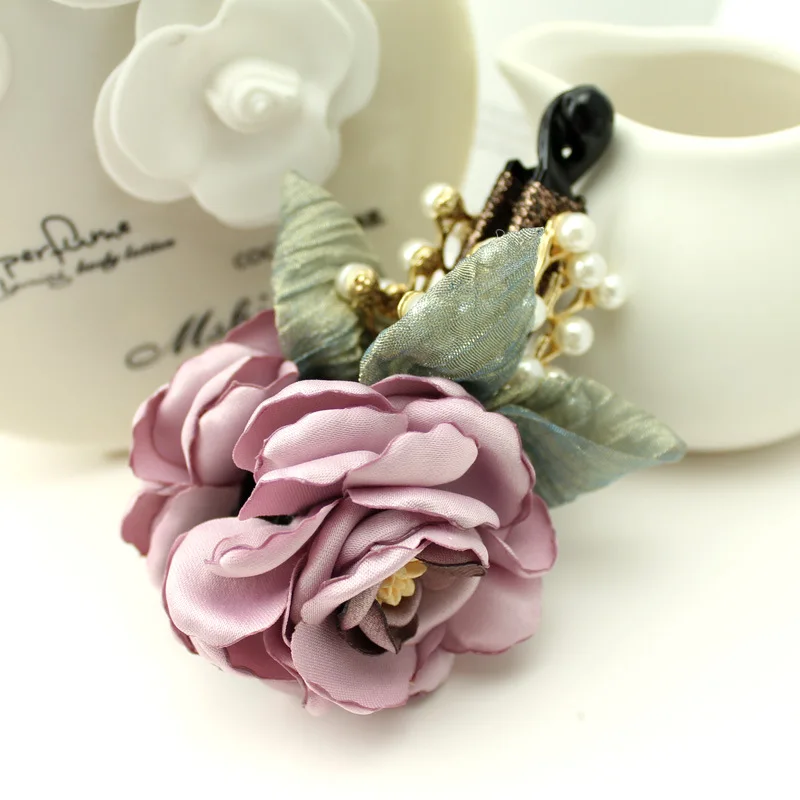 

Korean Elegant Fabric Flower Hair Clips Banana Clip Hairpins Adult Pearl Hair Clips for Women Headdress Bride Hair Accessories