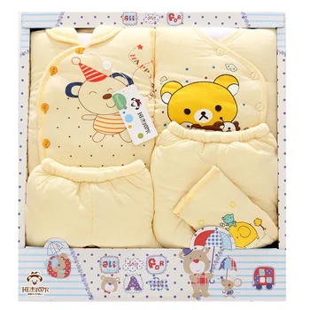

HPBBKD Newborn Baby Gift Set 18Pcs/lot Toddler Set Unisex Infant Cotton Clothing Baby Bib Hat Baby Outfits For 0-6 Month TZ-006