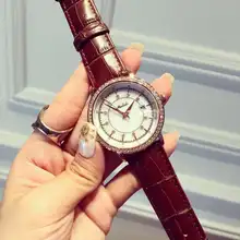 Роскошные Дамы Кварцевые Часы Женщины Rhinestone Кожаный Вскользь Платье Наручные Часы Розовое Золото Кристалл Reloje Mujer Montre Femme OP001