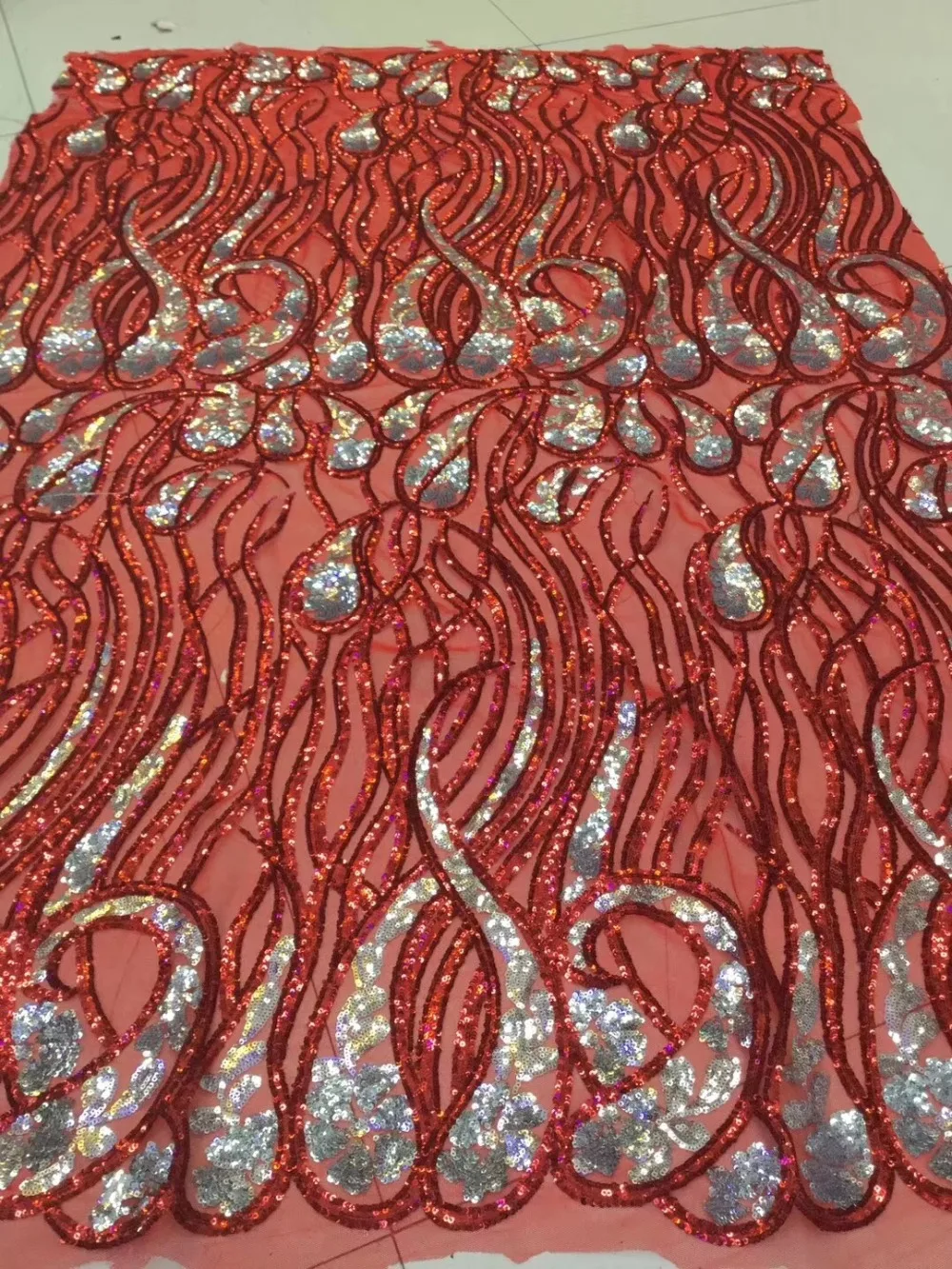 

High Quality African Sequins Lace Fabric Wedding Fabric Latest Guipure Lace Lace Material Wedding Dress SU-J16104