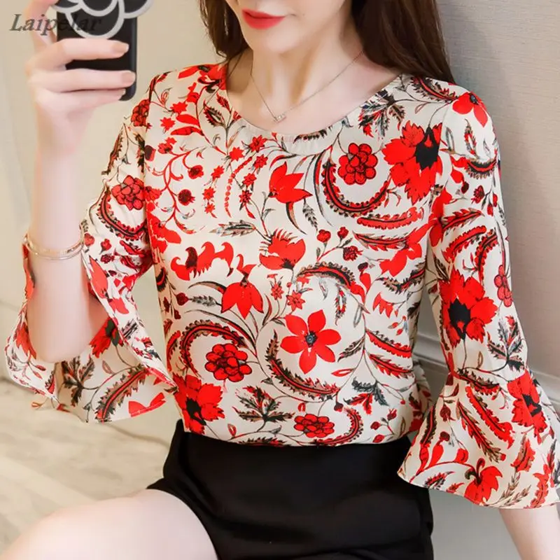 

Women Blouses And Shirts 2018 Casual Short Sleeve Fashion Floral Print Chiffon Blouse Plus Size Ladies Tops Shirt Summer Top