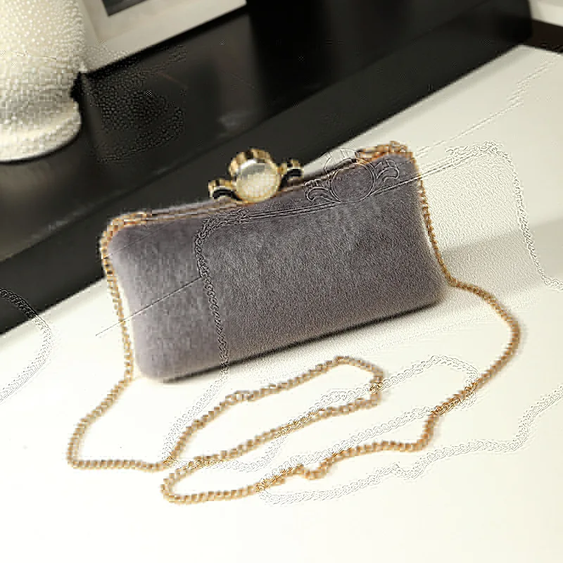 

Ellacey 2017 Women Faux Rabbit Fur Clutch Bag Fashion Evening Bag Pearl Chain Ladies Messenger Bag Cross Body Wedding Party Bag