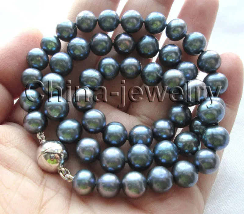 

Free Shipping >>>17.5" 8-9mm natural black round freshwater pearl necklace- magnet ball clasp