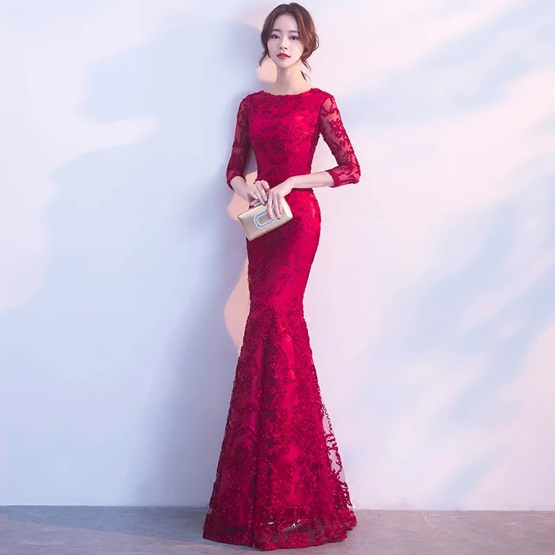 

Modern Women Traditional Chinese Wedding Gown Dress Vintage Cheongsam Long Oriental Collars Lace Red Flower Qipao Pattern