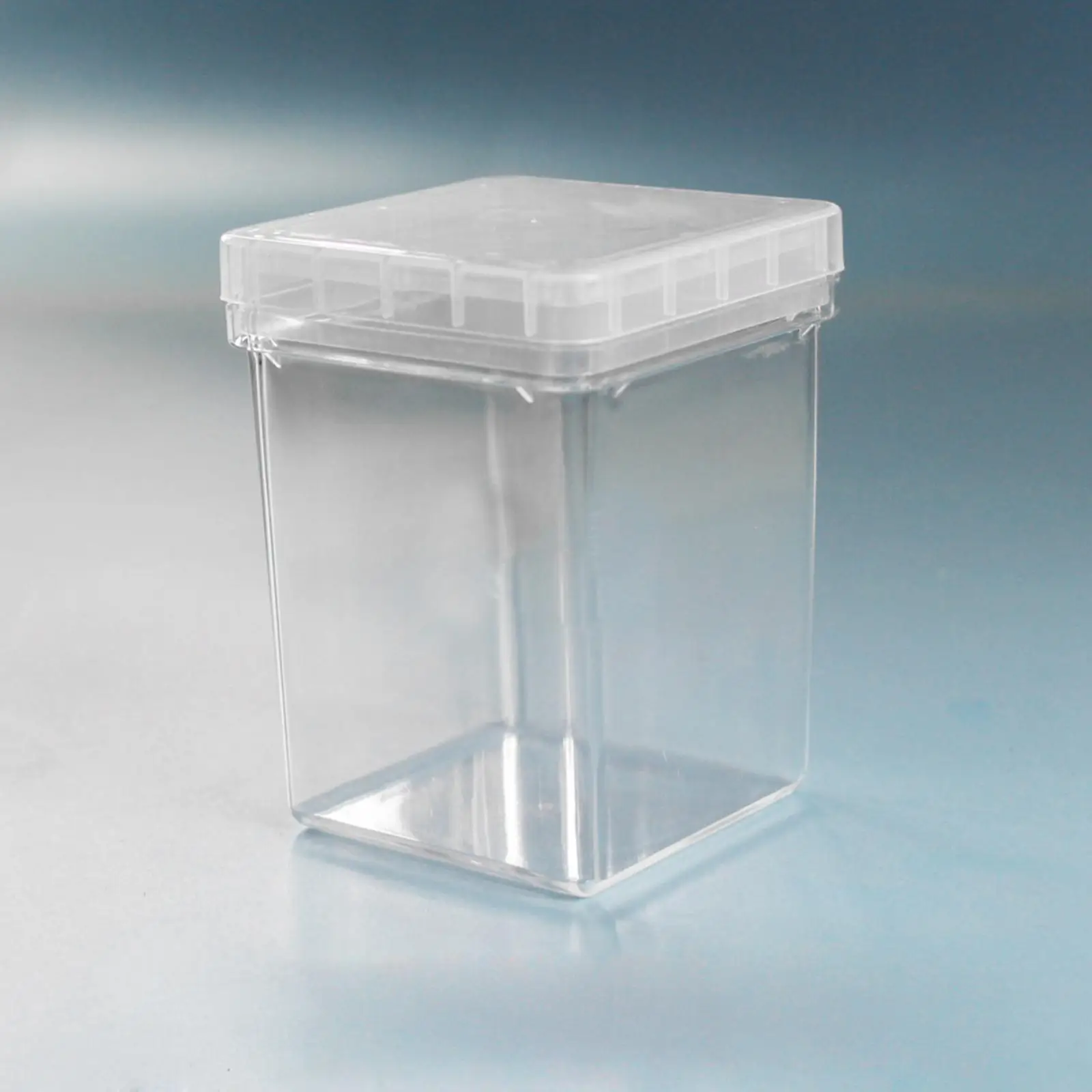 

70x70x100mm PC + PP Square Tissue Culture Bottle Box High Temperature Resistant
