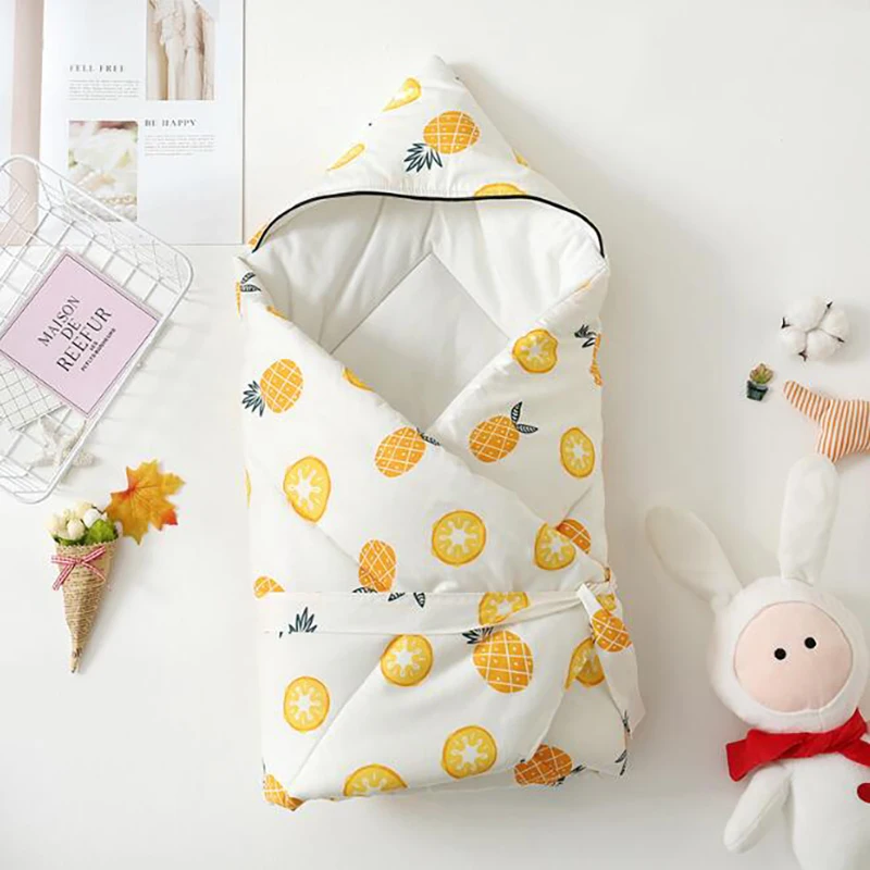 A Baby Care Swaddle Blanket wadded quilt stroller Thicken Blanket Crib Bedding Swaddling cartoon Printing Autumn winter BWZ017 - Цвет: A