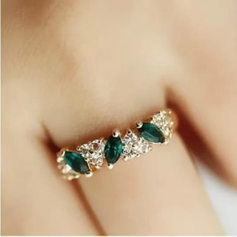 

Rings for women luxury ring crystal rhinestone vintage dazzing