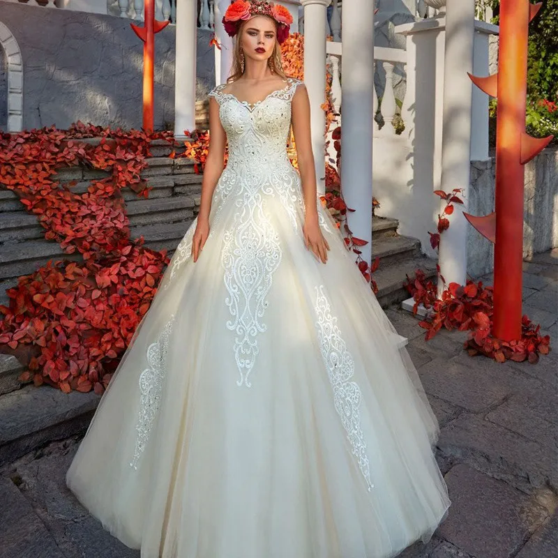 Бальное платье с бусинами и складками со стразами для невесты vestidos De Novia Новое поступление кружевное свадебное платье без рукавов с v-образным вырезом и аппликацией