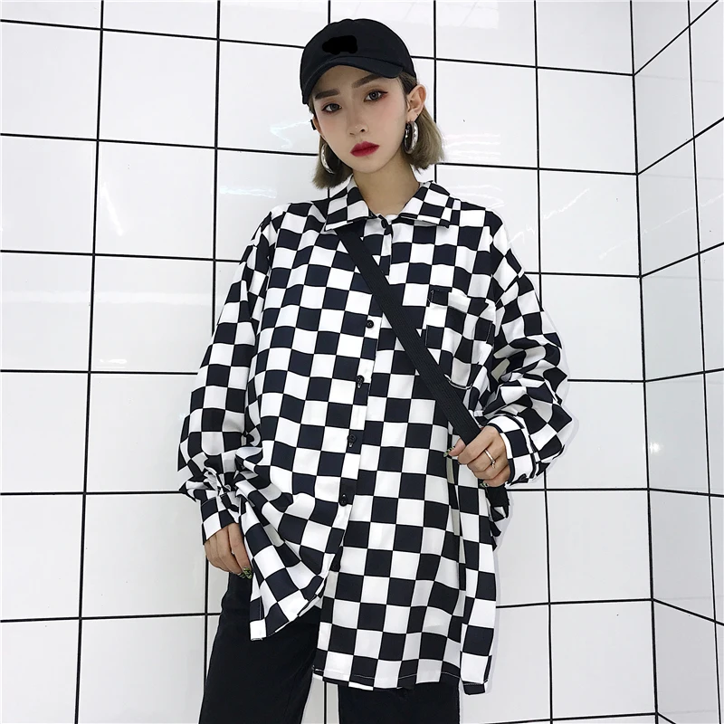 Женская клетчатая рубашка Harajuku черно белая свободная длинная в стиле ретро с
