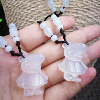 

Natural ice color chalcedony ice type pigs peg pendant pendant men and women adults and children cb13#