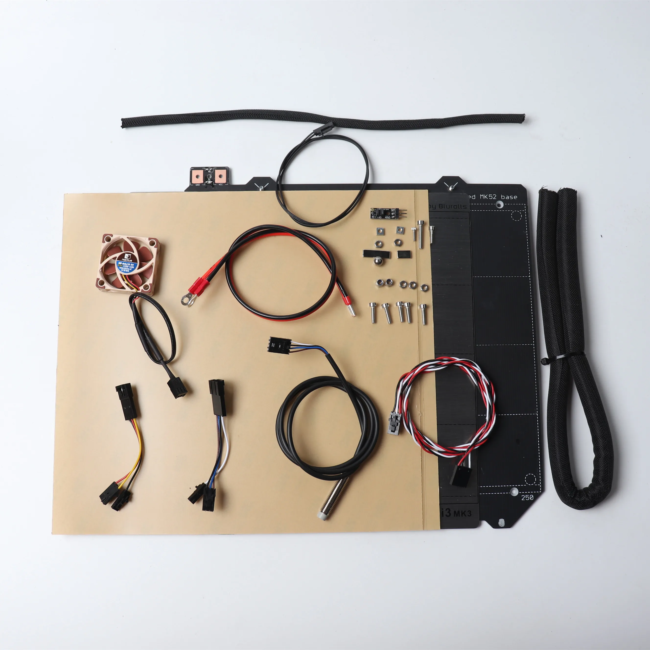 

Protend Prusa i3 MK2/S to MK2.5S upgrade kit, MK52 12V heatedbed, Noctua fan, MK2.5 filament sensor