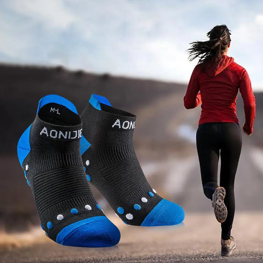 Professional Perspiration Cycling Socks Climbing Running Non slip Wear