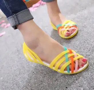 

Women Jelly Shoes Rianbow Summer Sandals Female Flat Shoe Casual Ladies Slip On Woman Candy Color Peep Toe Beach Shoes