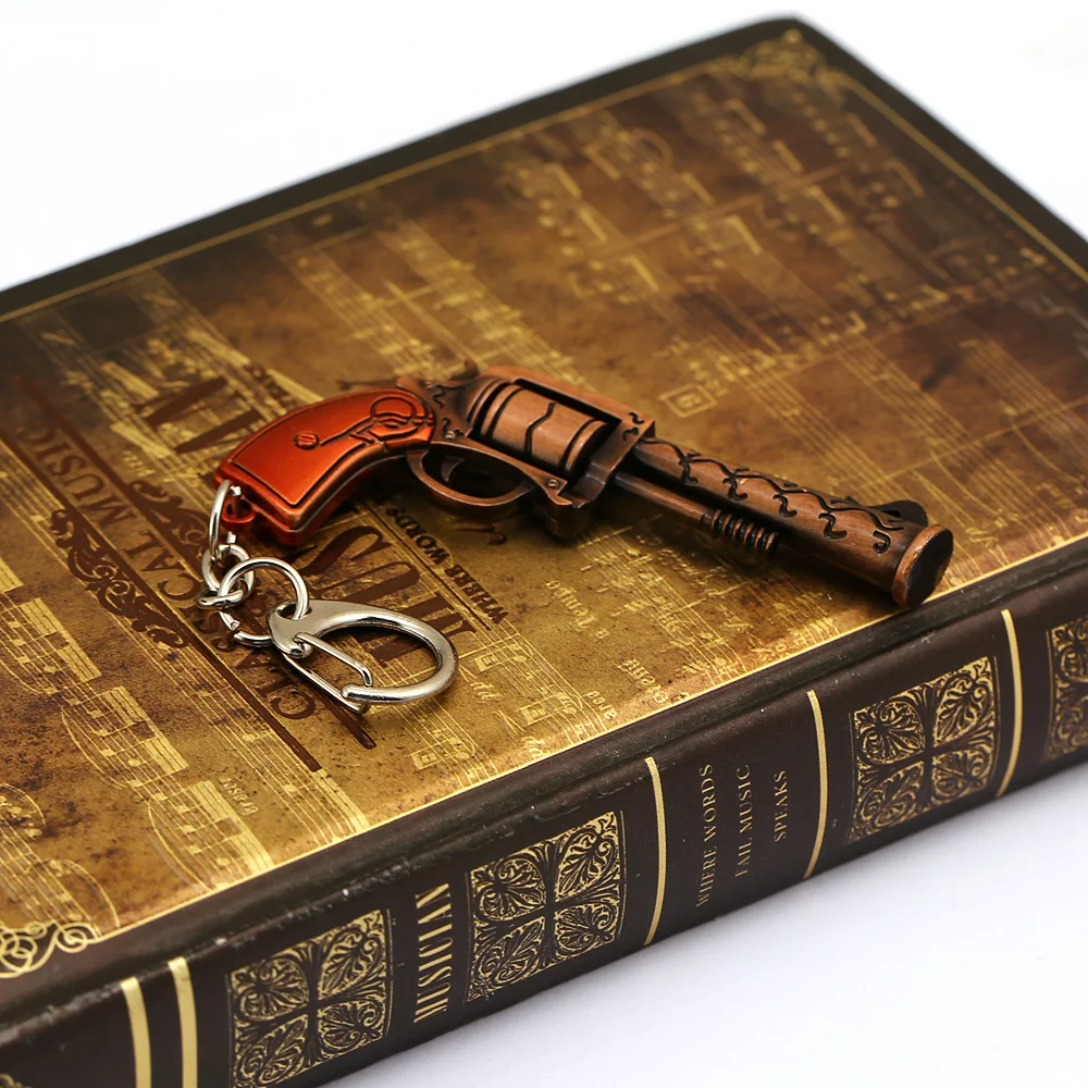 Hot Game Keychain Holder Metal Weapon Pendants Gun Model Accessory Battle Royale Keyring For Men Car Revolver Toy