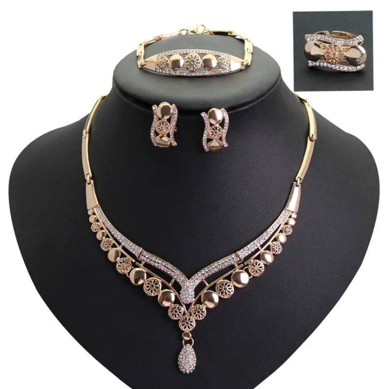 

Four pieces Luxury Wedding Dress Jewelry Suite Women's Necklaces Bracelets Ring Earrings Set with Elastic fringe retro Necklace