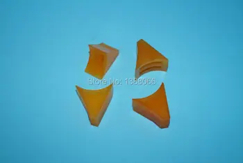 

Roland 800 machine delivery gripper pad Roland plastic gripper pad length=38mm width=34mm Thickness=20mm