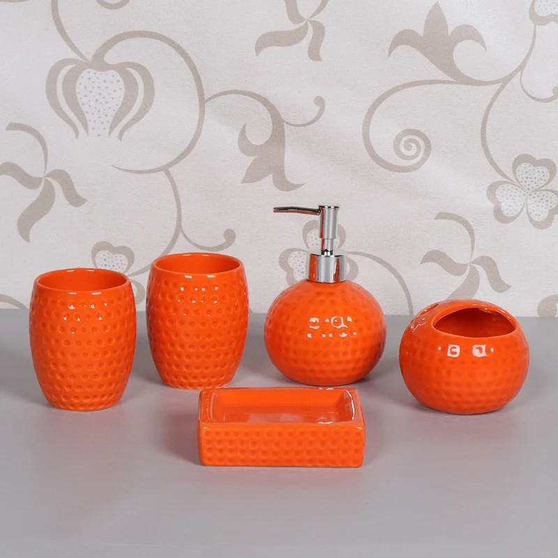 Simple ceramic bathroom supplies five-piece color lotion bottle toothbrush holder soap dish bathroom accessories