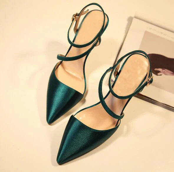 

Elegant woman shoes top quality pointed toe high heels  buckle strap closure type  concise design very comfortable in life
