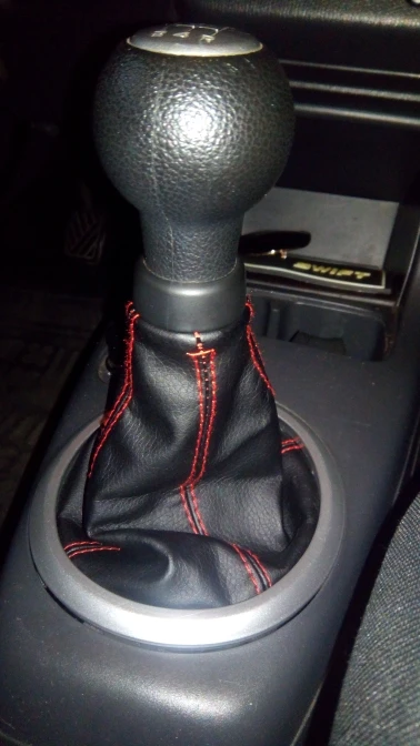suzuki leather