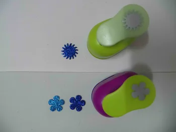 

2pcs(2.5cm) flower and sun shape craft punch set Punch Craft Scrapbooking school Paper Puncher eva hole punch free shipping