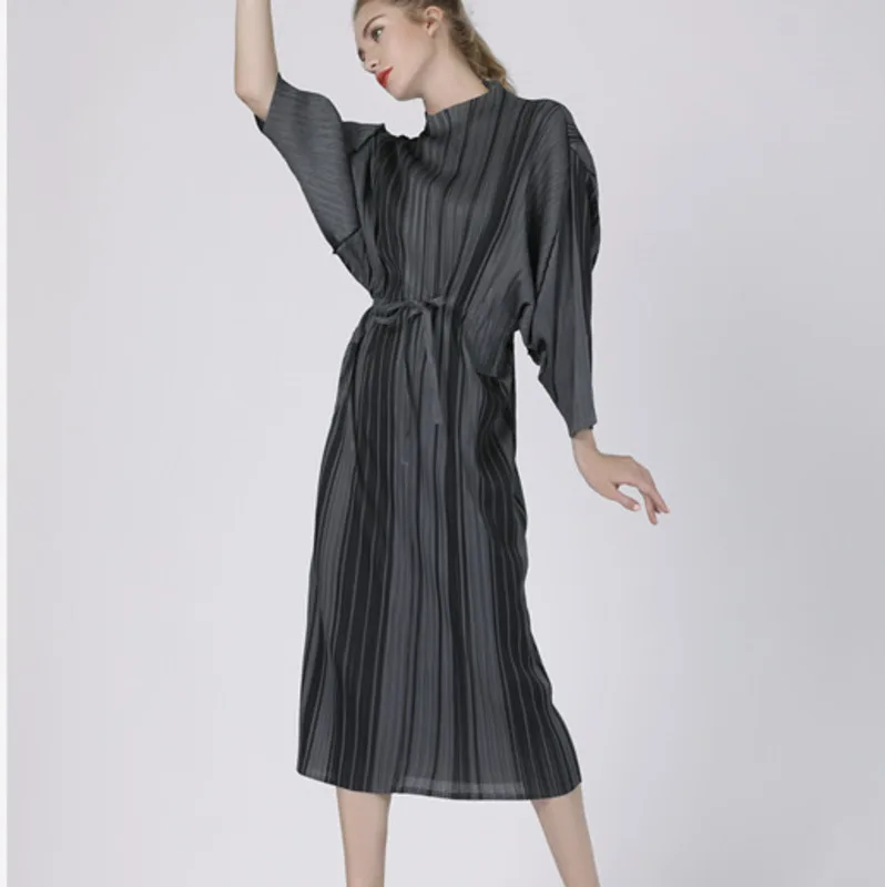 

LANMREM 2019 new summer fashion women pleated clothes thin roudn neck batwing sleeve high waist belts striped dress WF78202