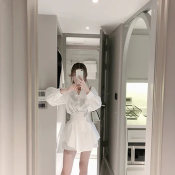 

Casual Women Skirt Set Turn-down Collar Puff Sleeve Tops With Sashes Solid Shorts Fashion Women Sets Clothes Brief