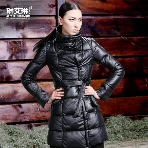 Женская зимняя верхняя одежда средней длины, верхняя одежда, Черный пуховик из натуральной кожи, теплый пояс, шнуровка, овечья кожа, тонкий пуховик - Цвет: Black