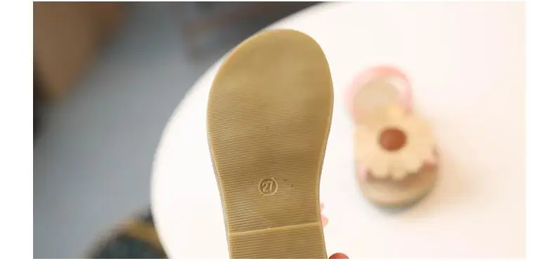 girls sandals (22)
