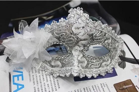 50 шт., алмазная кожаная маска с кружевной вуалью, сексуальная, для выпускного вечера, модная, с вырезом, маска, открытая, вуаль, вечерние, лилия, маска