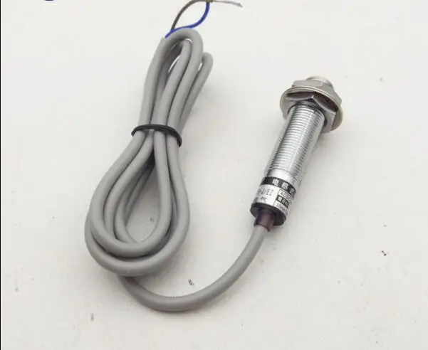 Бесплатная доставка новинка 100% Встроенный цилиндрический датчик приближения |