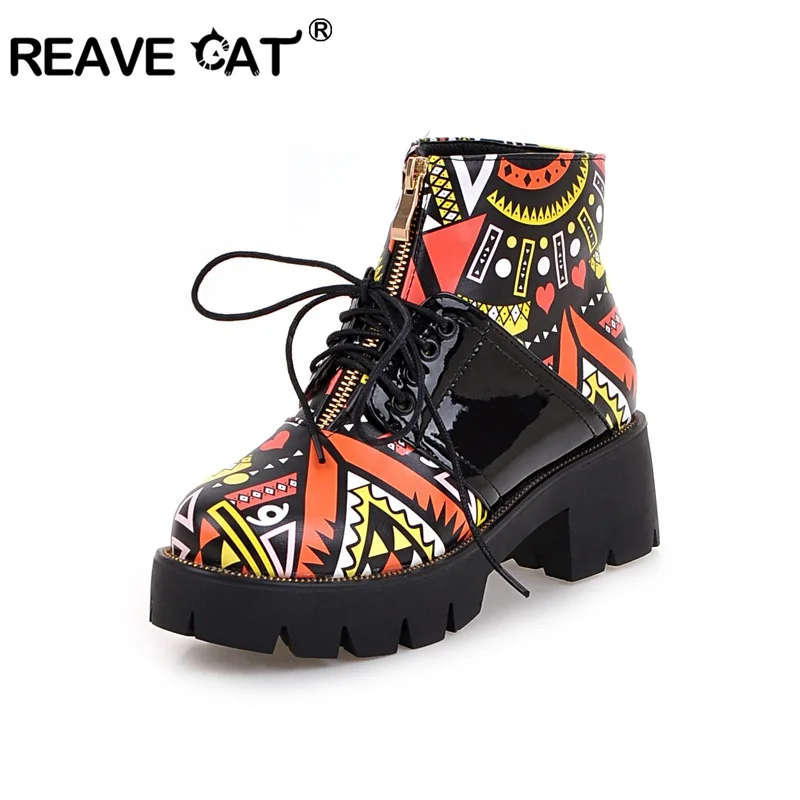 

REAVE CAT graffiti ankle Boots Woman low thick heel platform lace up boots hiking motorcycle booties botas mujer winter autumn