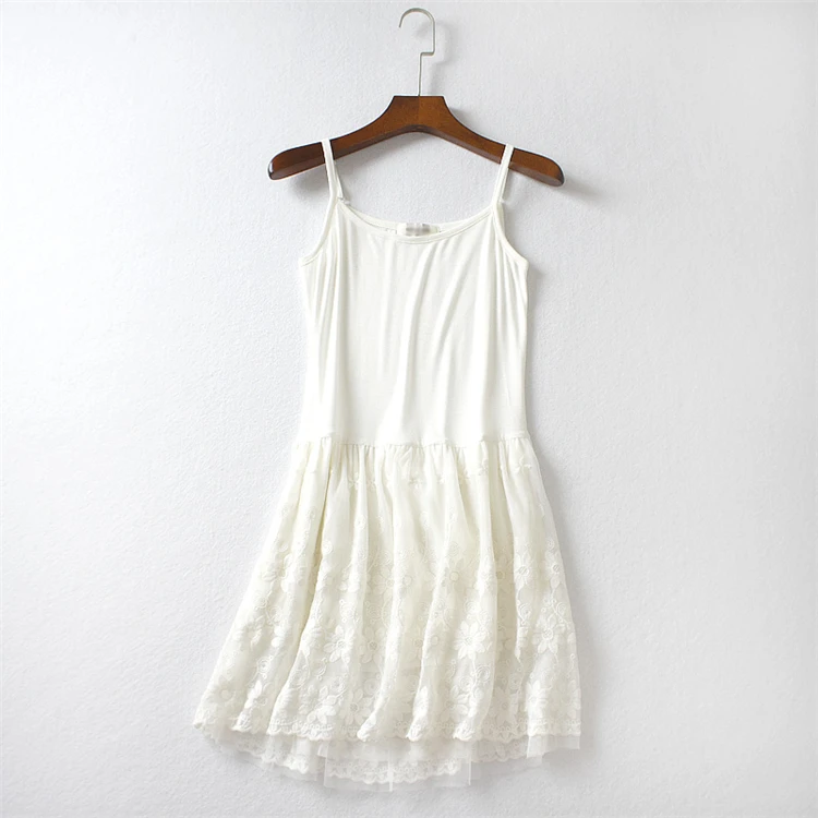 Кружевная вышитая юбка с цветочным узором; короткая юбка-комбинация в стиле пэчворк; Базовая Нижняя юбка; цвет белый, черный; Нижняя юбка