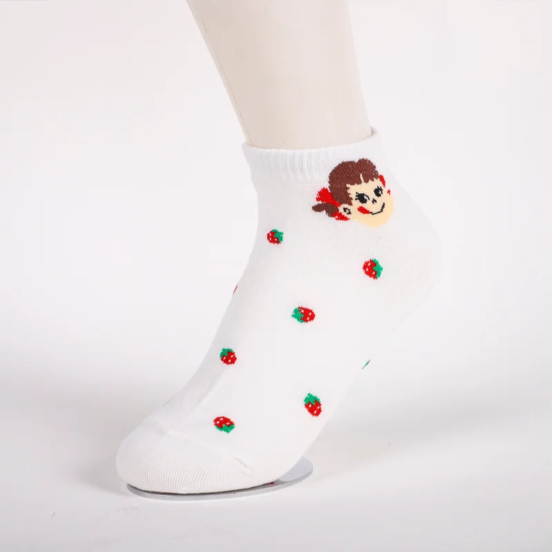 Cartoon fujiya fruit print socks peko poko strawberry banana peach pineapple cute funny women cotton sock spring autumn comfort