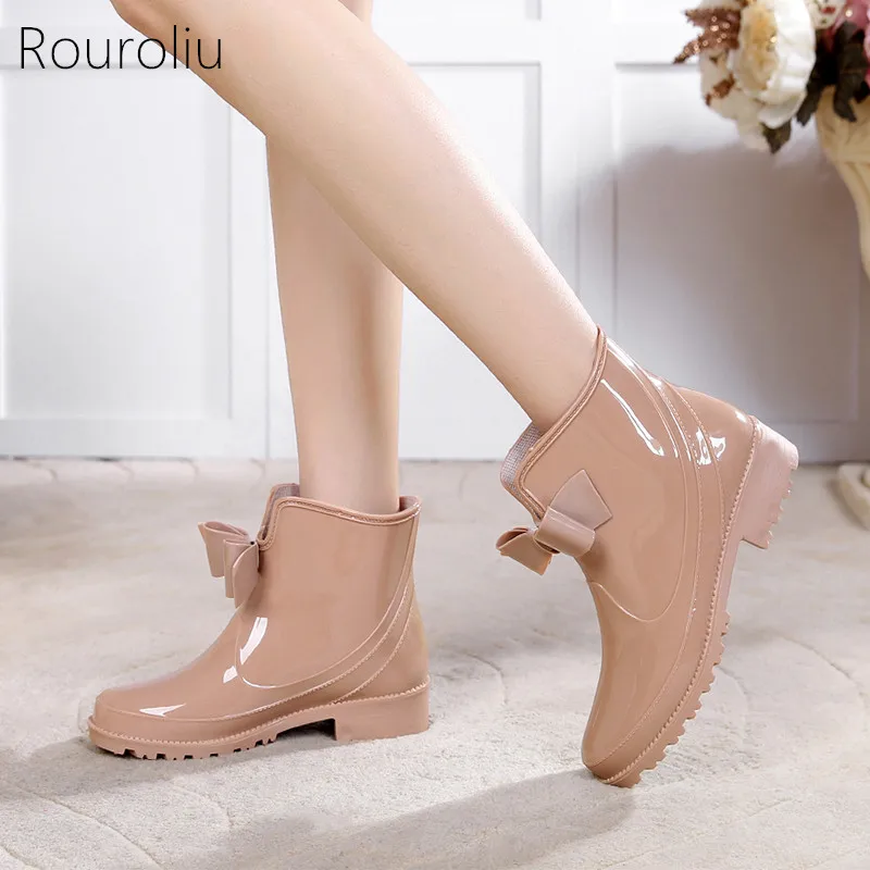 Achat Rouroliu Bowtie Cheville Pluie Bottes Femmes Talons Plats Non slip Brillant Rainboots Étanche PVC Femme Chaussures Bottes En Caoutchouc D eau TS119