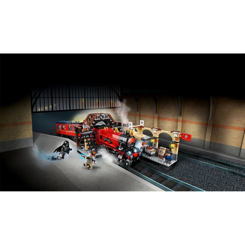 LEGO Harry Potter Hogwarts Express 75955 Building Kit (8)