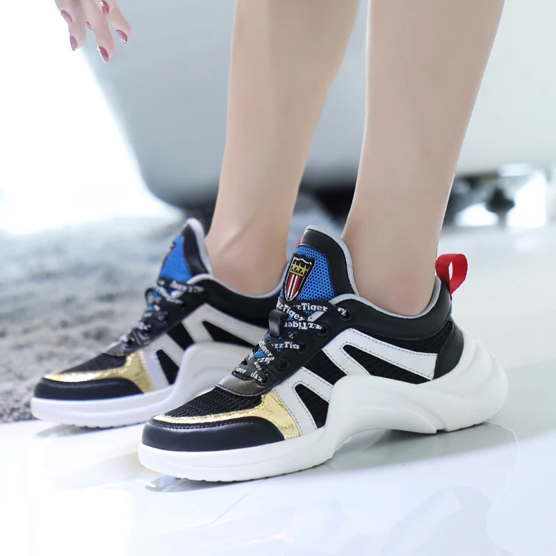 

YRRFUOT Women Sneakers Lace-up Brand Light Vogue Casual For Women's Shoes 2019 Spring Zapatos MujerVulcanized Shoes Woman