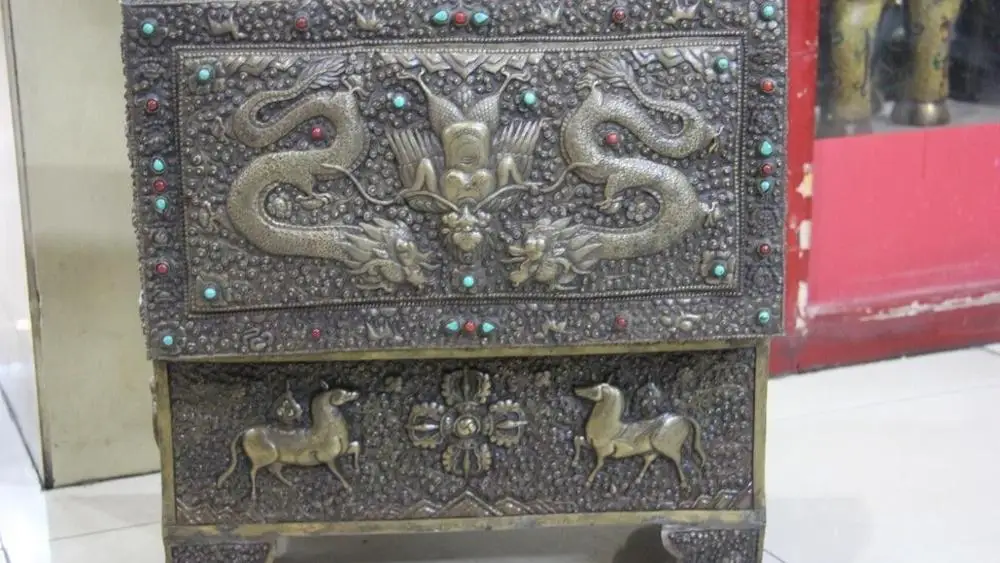  12 Tibet Cuivre Travail Manuel fait Bouddhisme Garuda oiseau Lion Dragon cas Boîte à Bijoux