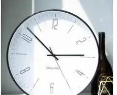 

CAW012 Fashion Watch with box