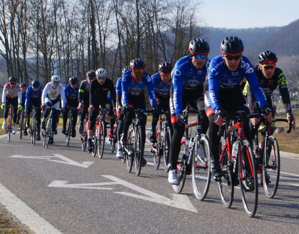 Excellent Costelo supersonic road bike carbon fiber bicycle frame fork clamp seatpost Carbon Road bicycle disc thru axle Bici velo 1 Excellent Costelo supersonic road bike carbon fiber bicycle frame fork clamp seatpost Carbon Road bicycle disc thru axle Bici velo 1