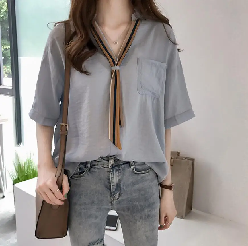 

Ladies Plus Size Tops 2018 Summer Fashion Women Blouses Striped Bow Shirt Female V-neck Short Sleeve Blusas Mujer M-5XL F0132