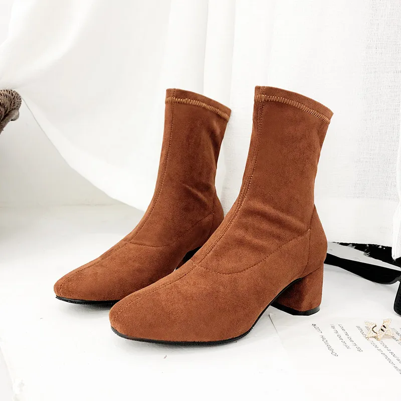 brown Short plush Новая женская обувь ботильоны на высоком каблуке без шнуровки зимние эластичные носки элегантная обувь на высоком квадратном каблуке Женская обувь, большие размеры 33-43 - Цвет: brown Short plush