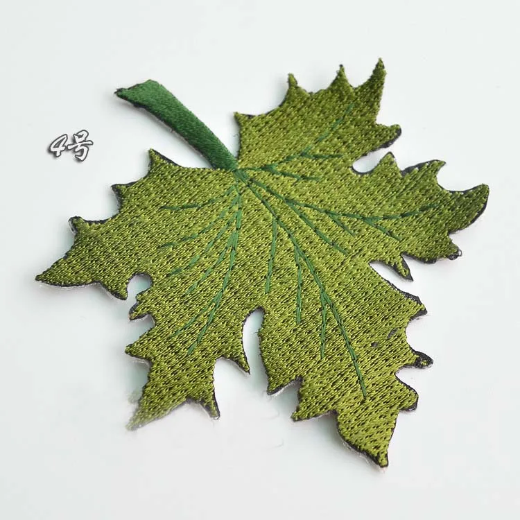 10Pcs-lot-Maple-leaf-embroidery-patches-ironing-clothes-patch-gold-silver-thread-embroidery-decoration-flower-cloth (3)