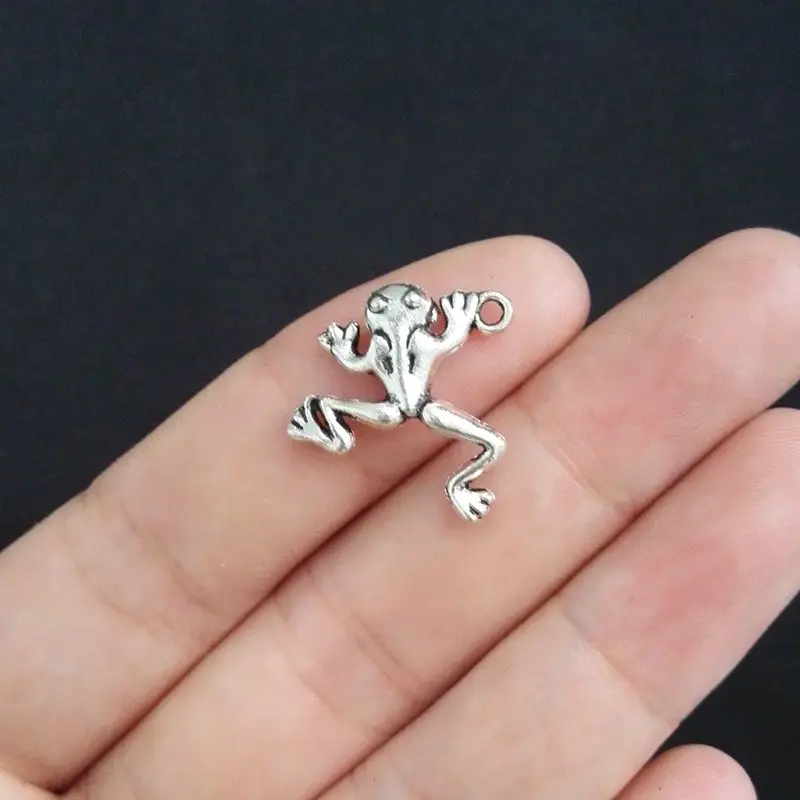 20Pcs 3*17*20mm Antique Silver Frog Charm Pendant Jewelry Makingin