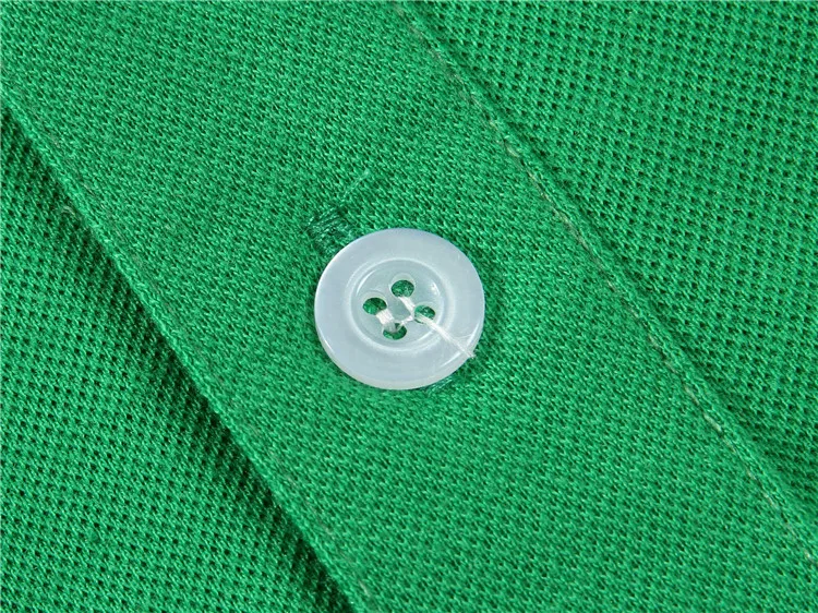 2663198933_1989614752